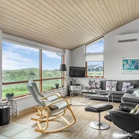 Yma - 200m From The Sea By Interhome